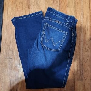 NWOT Wrangler Q-baby jeans